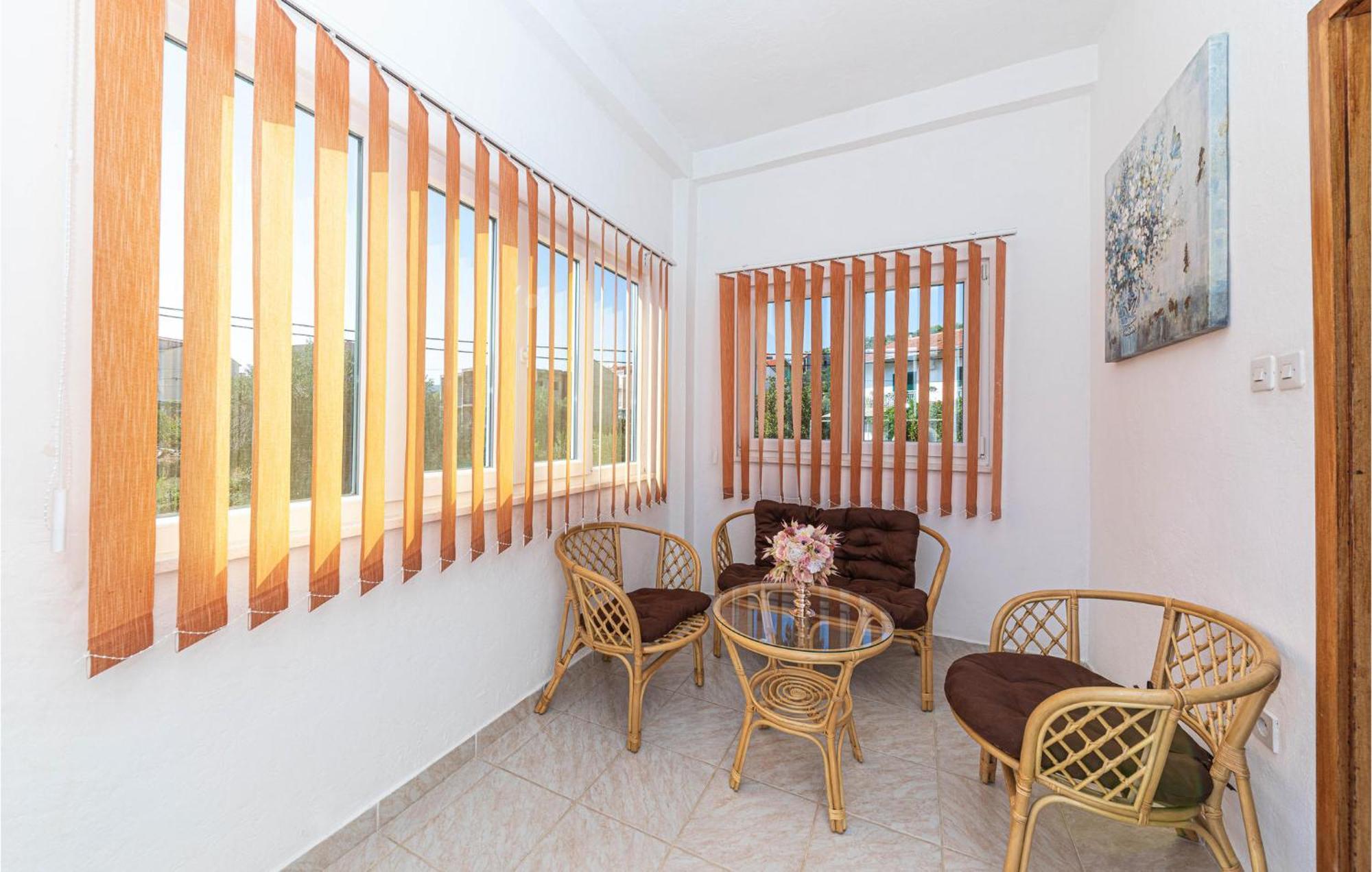 Gorgeous Apartment In Marina With Wifi Buitenkant foto